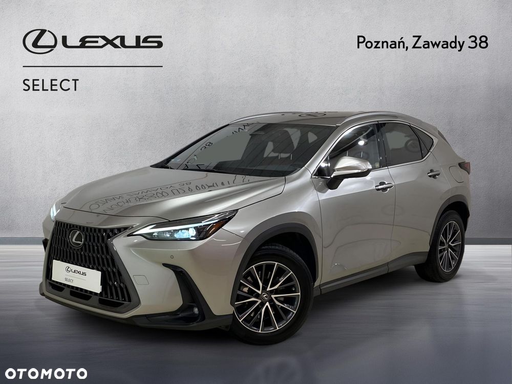 Lexus NX - 1