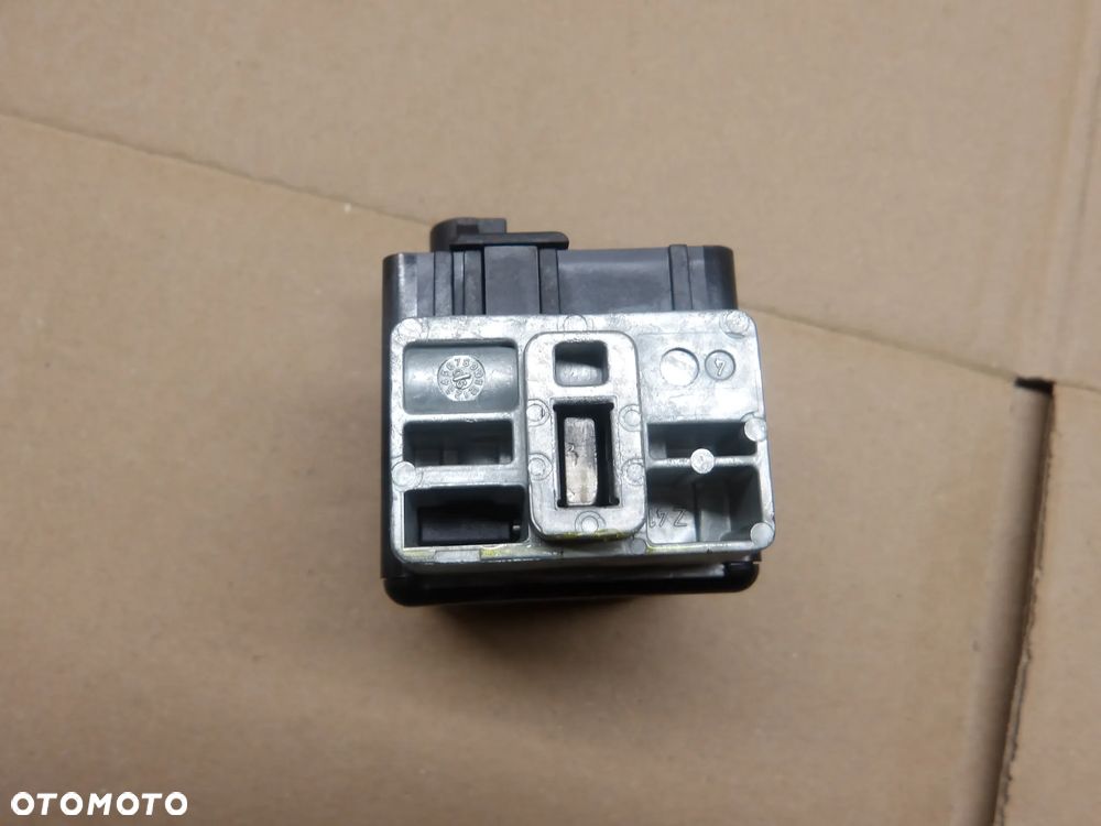 RENAULT ESPACE IV LIFT 2.0DCI BLOKADA KOLUMNY KIEROWNICZEJ 8200468515 - 4