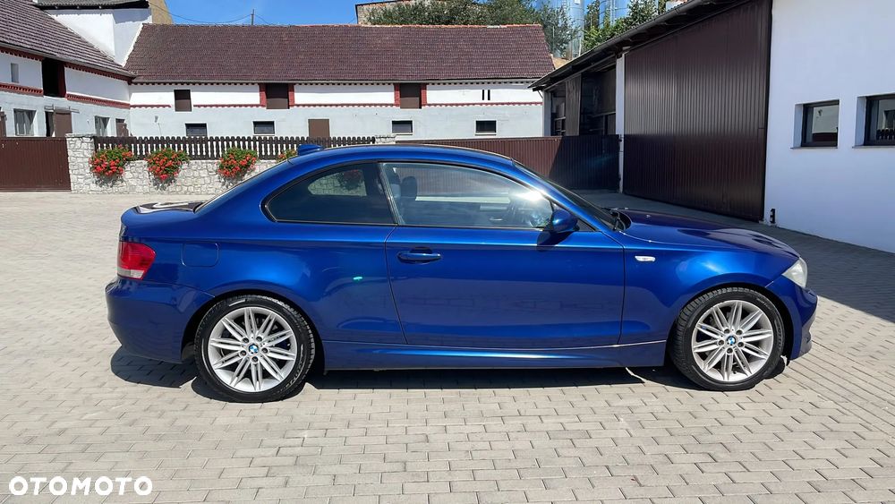 BMW Seria 1 120d DPF Edition Sport - 8