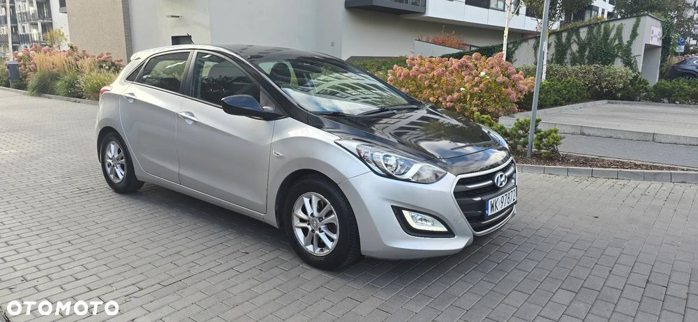 Hyundai i30 1.4 CRDi Comfort - 3