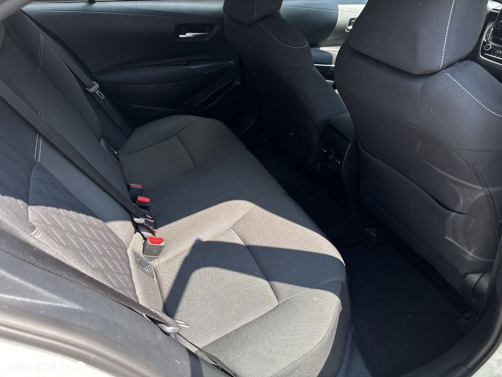 Toyota Corolla - 14
