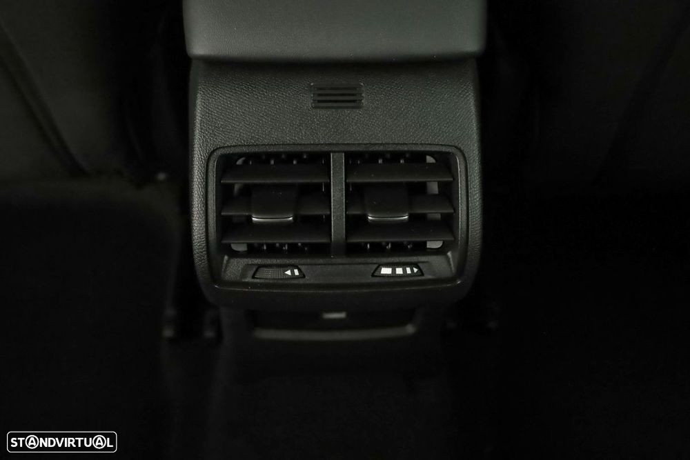 Citroën C4 1.2 PureTech Plus EAT8 - 23