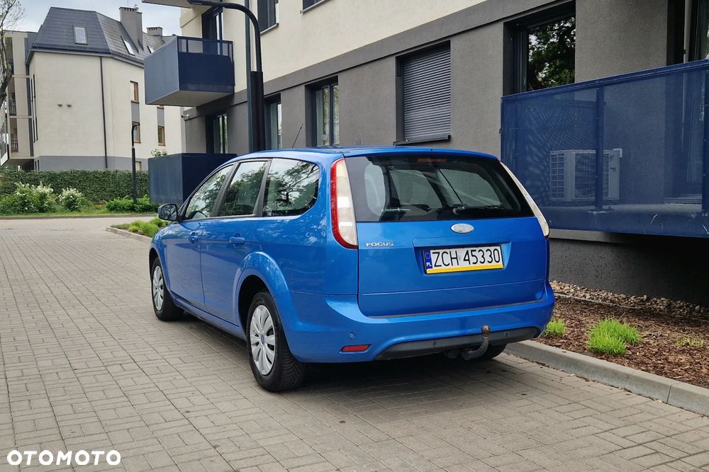Ford Focus 1.6 Trend - 3