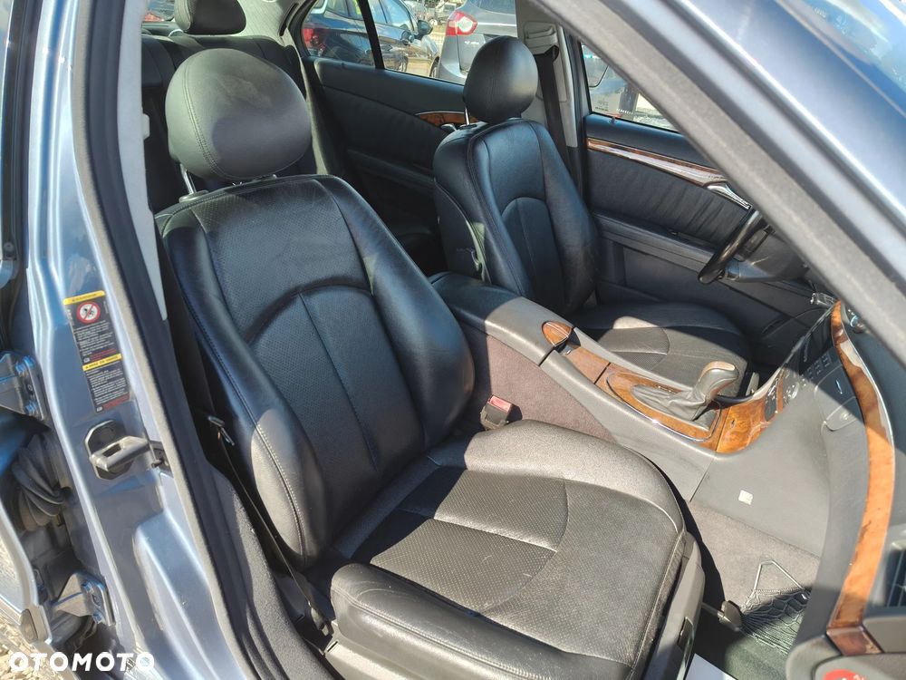 Mercedes-Benz Klasa E - 21