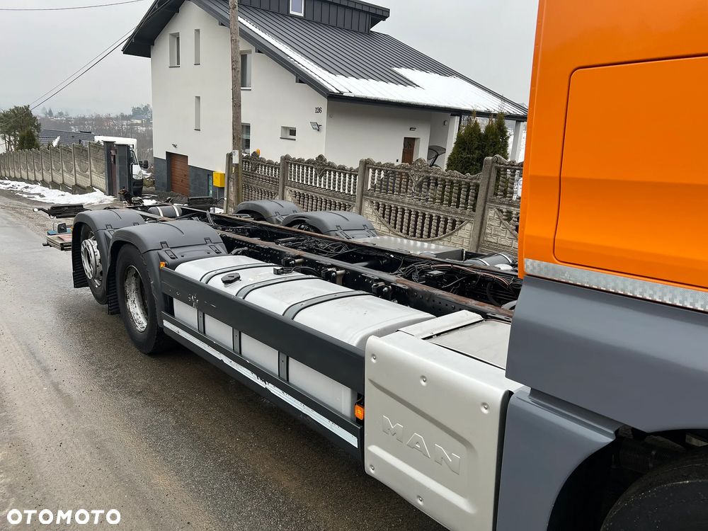 MAN TGX 26.500 * XLX * Euro 6 * INDIVIDUAL * Skrętna Oś * Poduszki Przód Tył * Winda * Rama do Zabudowy * Autolaweta * z Niemiec * Stan PERFEKCYJNY * - 19