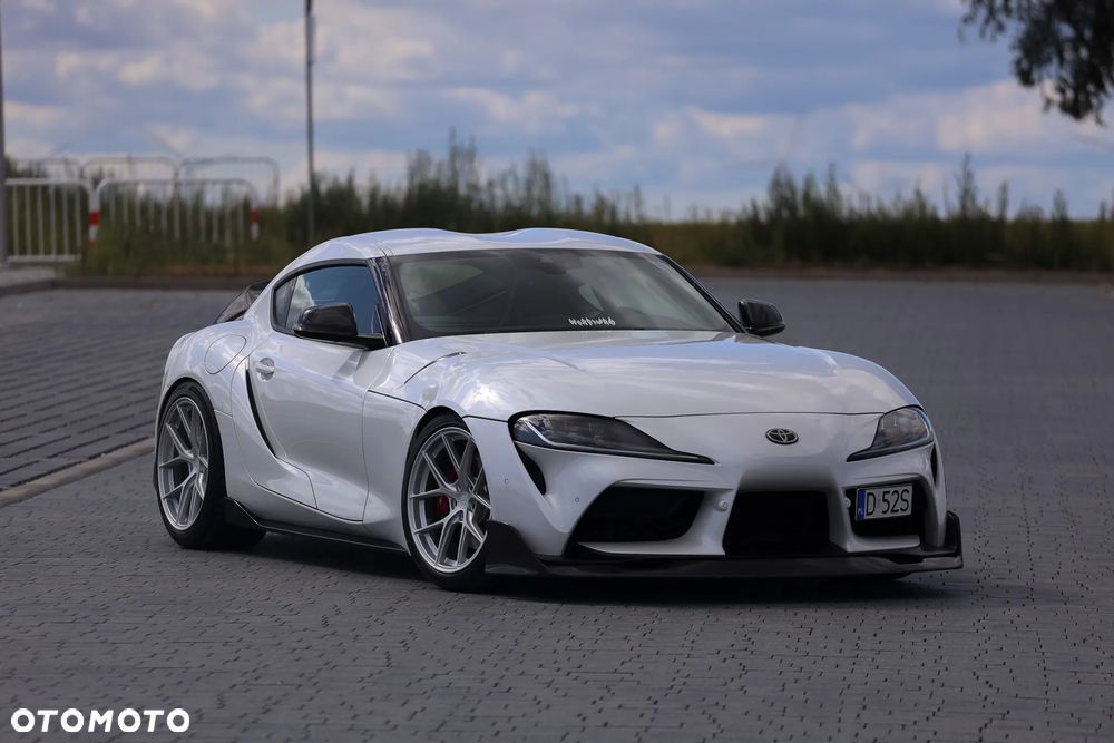 Toyota Supra - 4