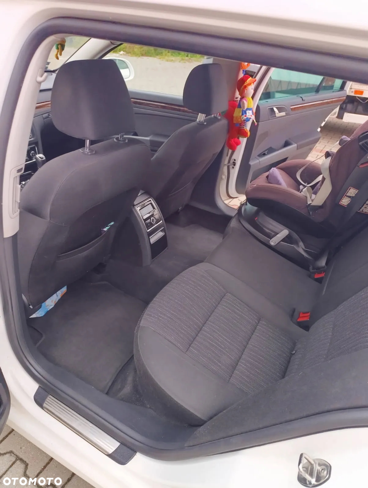 Skoda Superb 2.0 TDI Business - 13