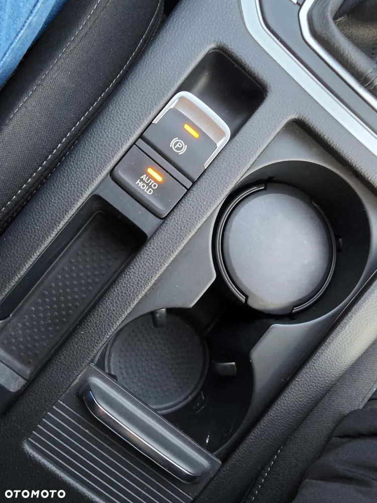 Volkswagen Passat Variant 2.0 TDI BMT Comfortline - 14