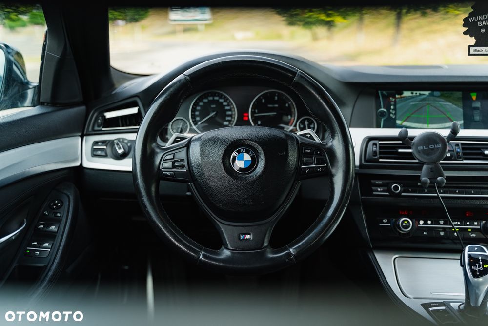 BMW Seria 5 535d Touring - 36