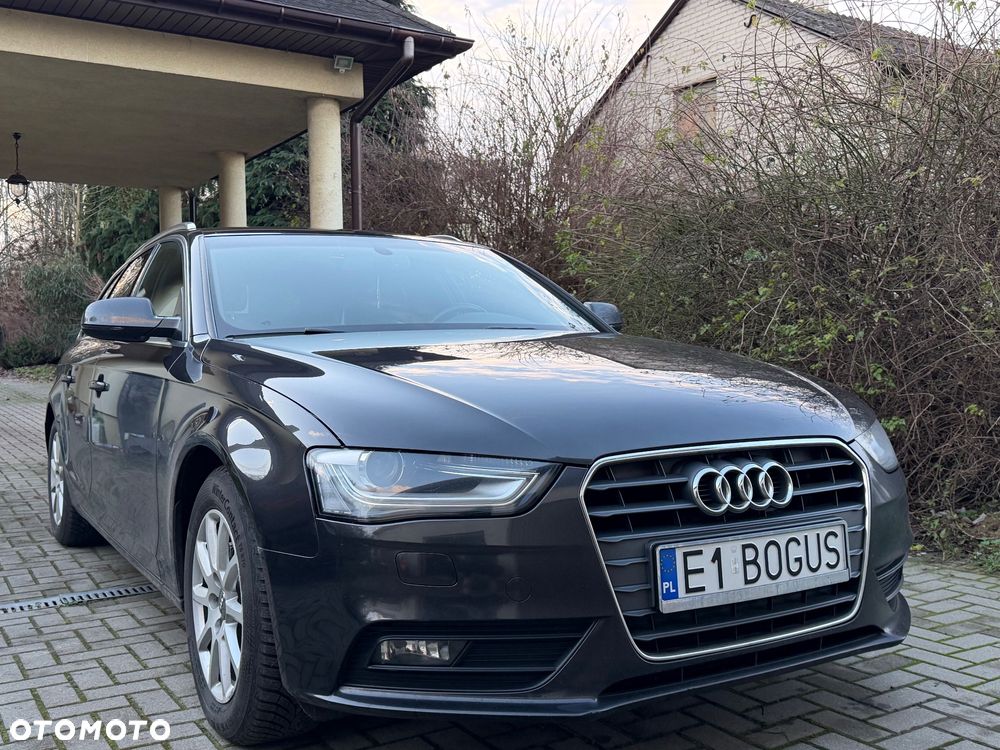 Audi A4 Avant - 1