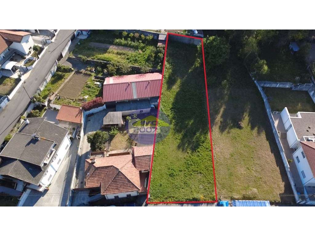 Terreno em Sanguedo - Grande imagem: 2/9