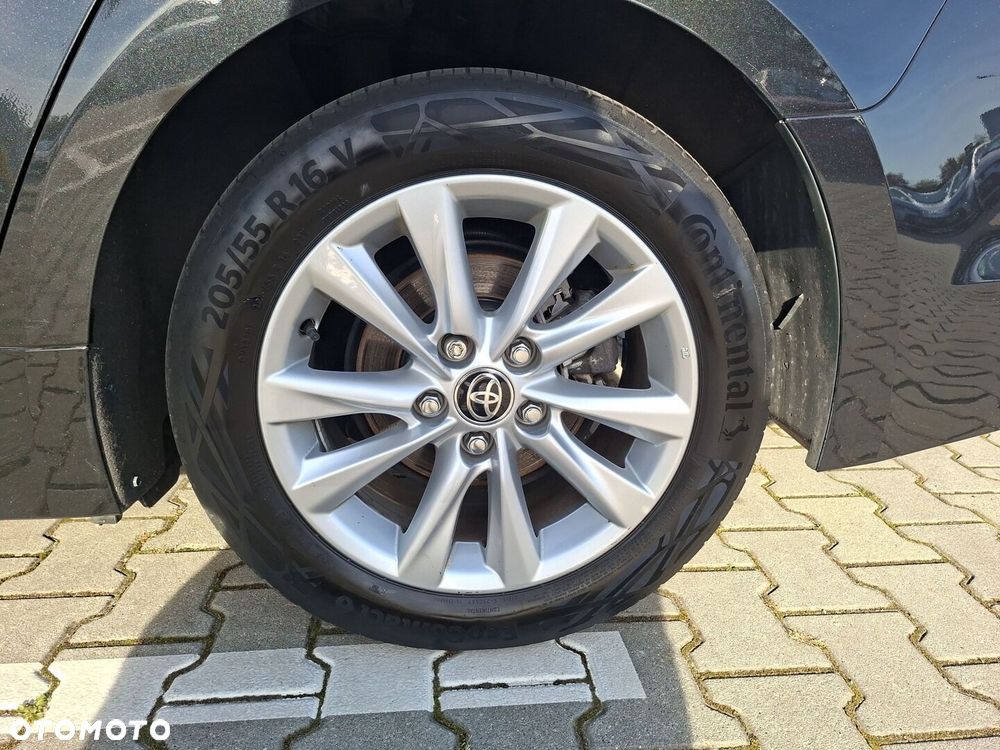 Toyota Corolla 1.8 Hybrid Comfort - 19