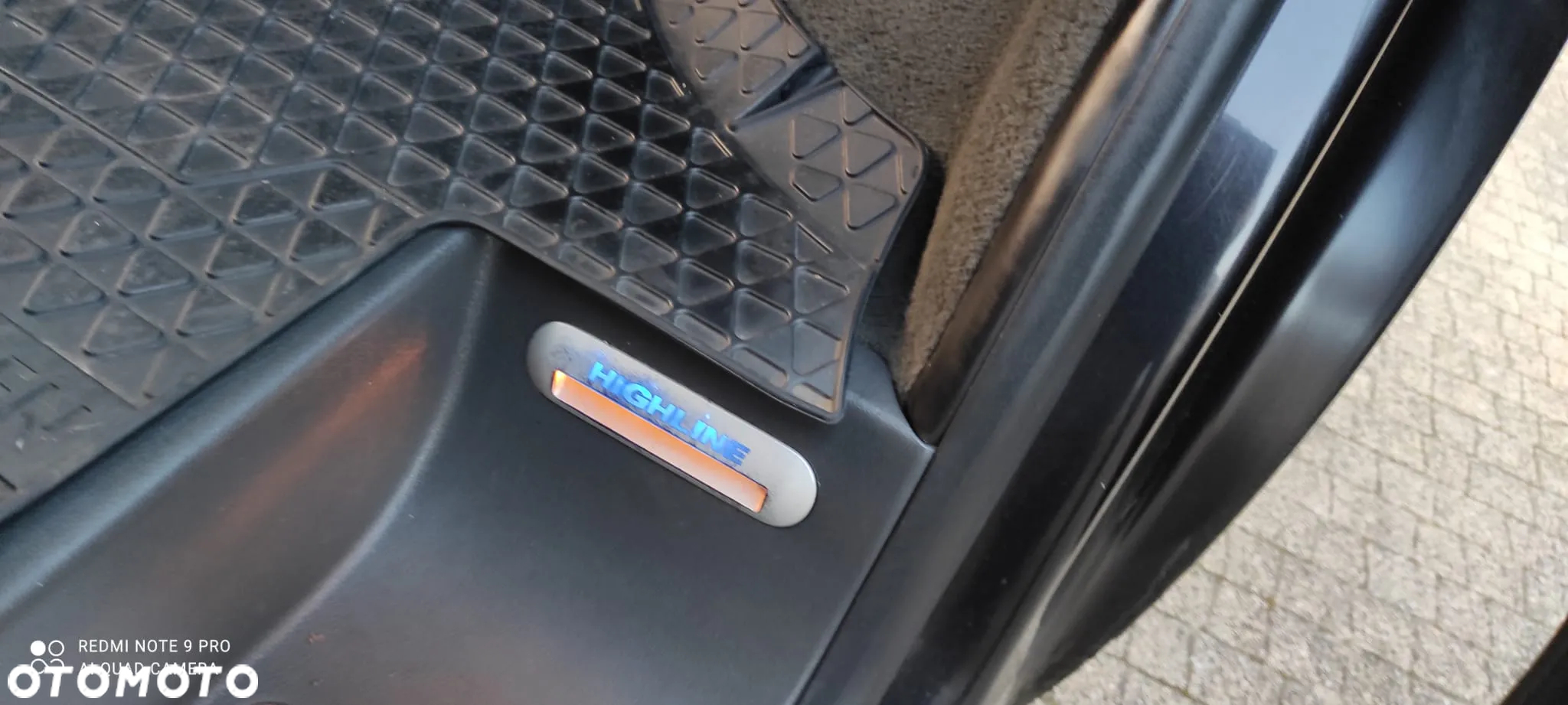 Volkswagen Multivan - 20