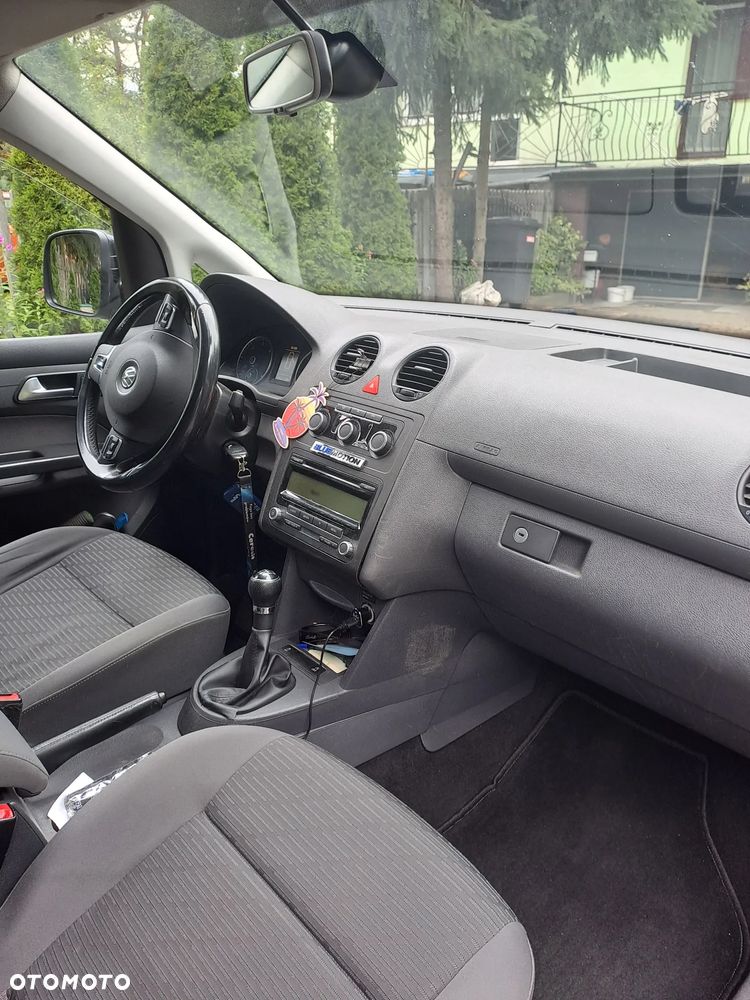 Volkswagen Caddy 1.6 (7-Si.) Edition 30 - 6