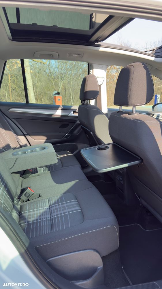 Volkswagen Golf Sportsvan 2.0 TDI BlueMotion Technology DSG Lounge - 6