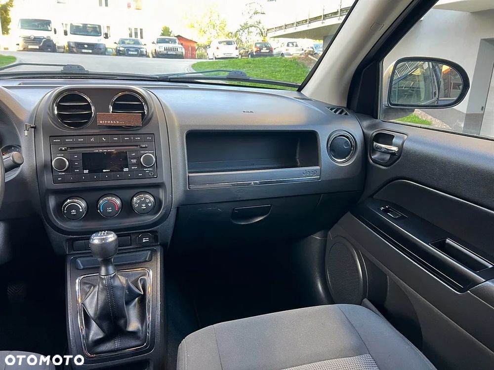Jeep Compass 2.0I 4x2 Limited - 16