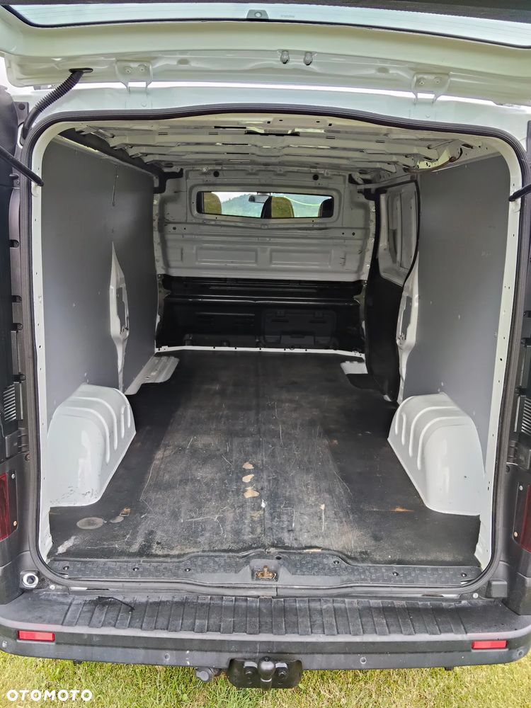 Opel Vivaro - 6