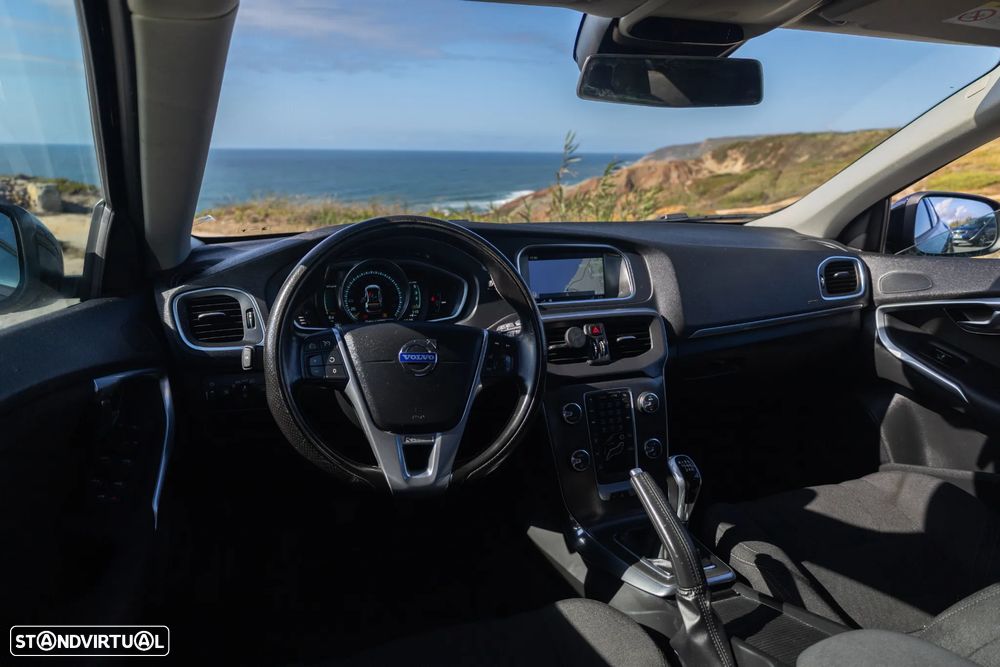 Volvo V40 D2 - 9