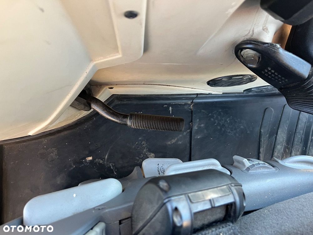 Massey Ferguson 8737 4X4 - 25