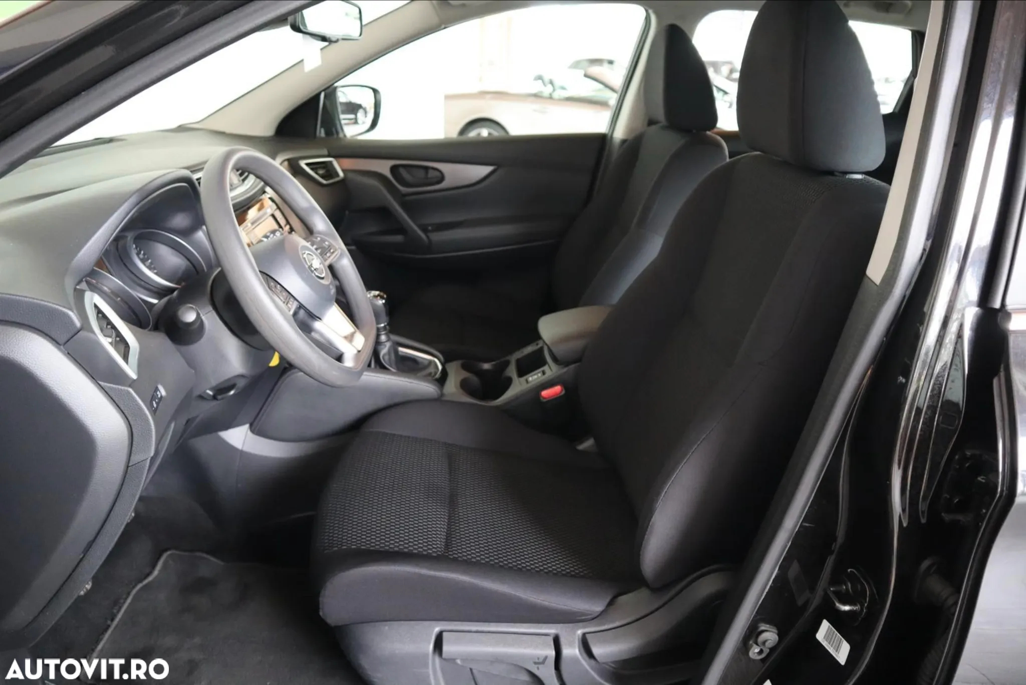 Nissan Qashqai 1.5 DCI ACENTA - 6