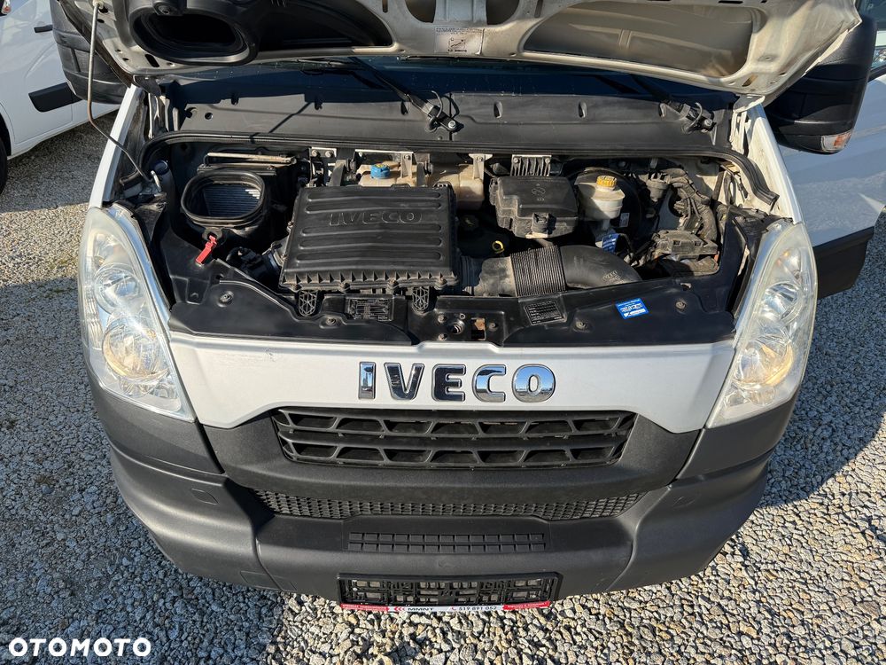 Iveco Daily/Średni/manual/Klima/Hak 3,5T/bdb stan/serwis Iveco Niemcy - 21