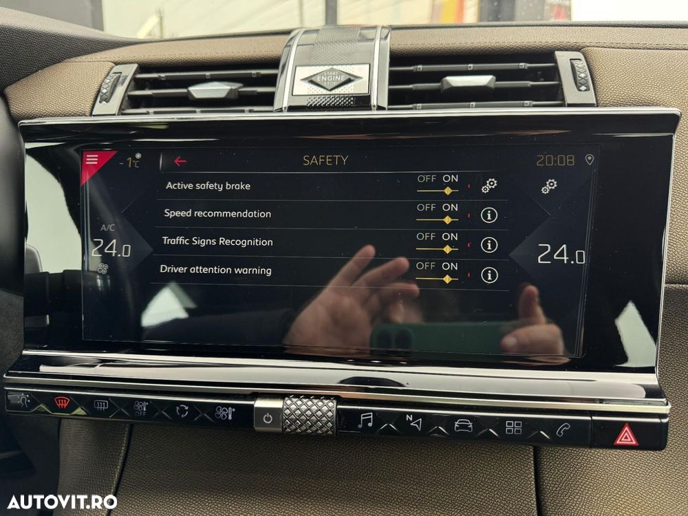 DS Automobiles DS 7 Crossback - 22