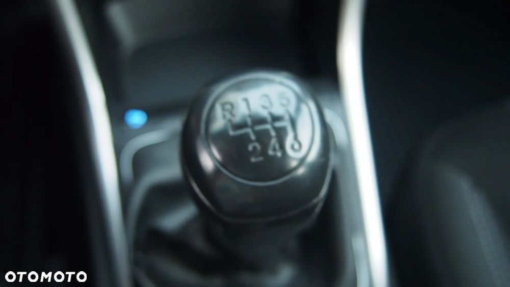 Hyundai i30 1.4 Family - 27