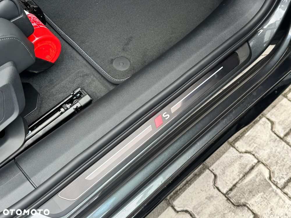Audi A6 Avant TFSI mHEV Quattro S tronic - 41
