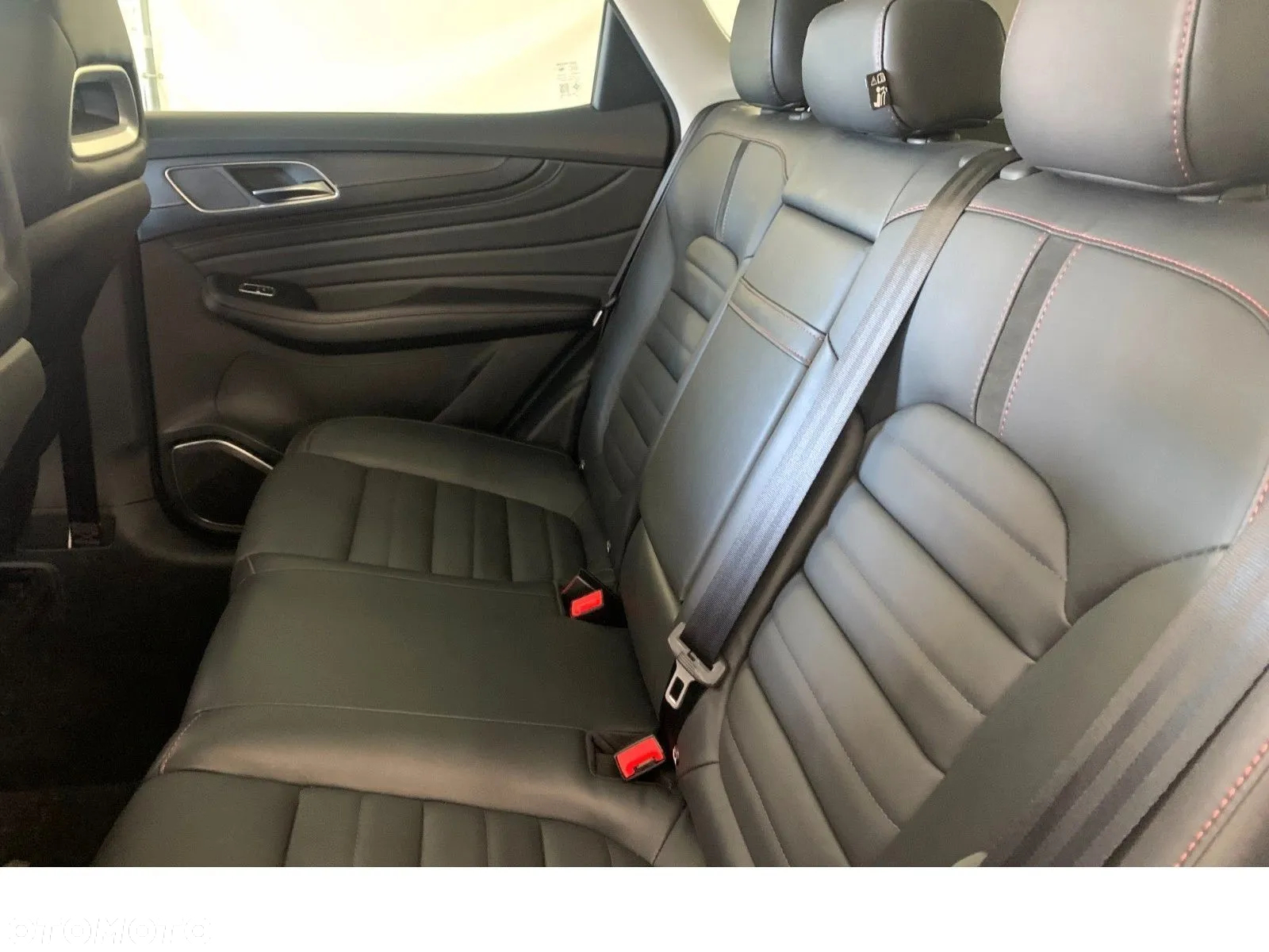 MG EHS 1.5T-GDI PHEV Luxury - 6