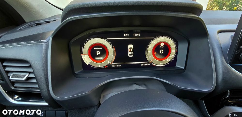 Nissan Qashqai 1.3 DIG-T MHEV N-Connecta Xtronic - 4
