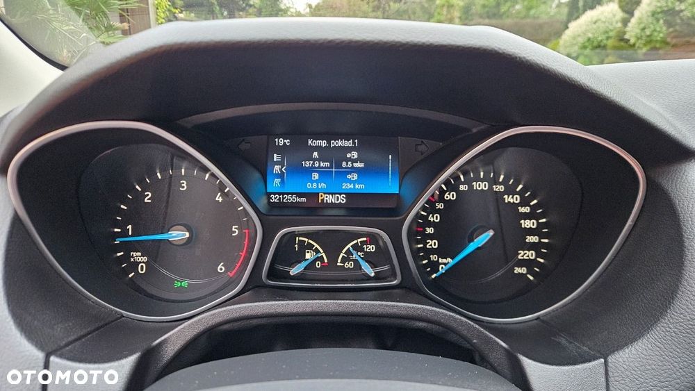 Ford Focus - 27