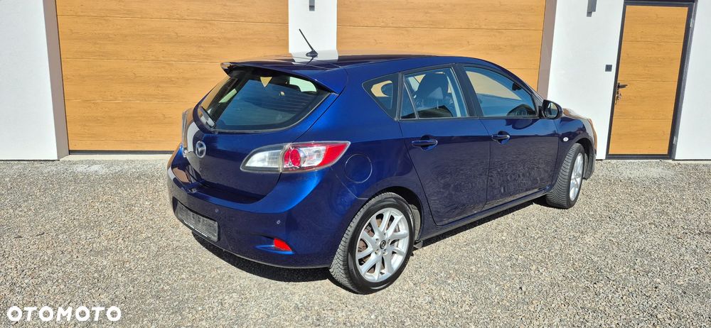 Mazda 3 - 5