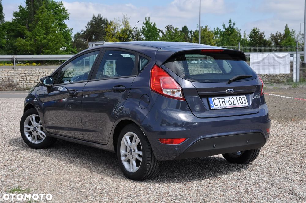 Ford Fiesta 1.25 Celebration - 6