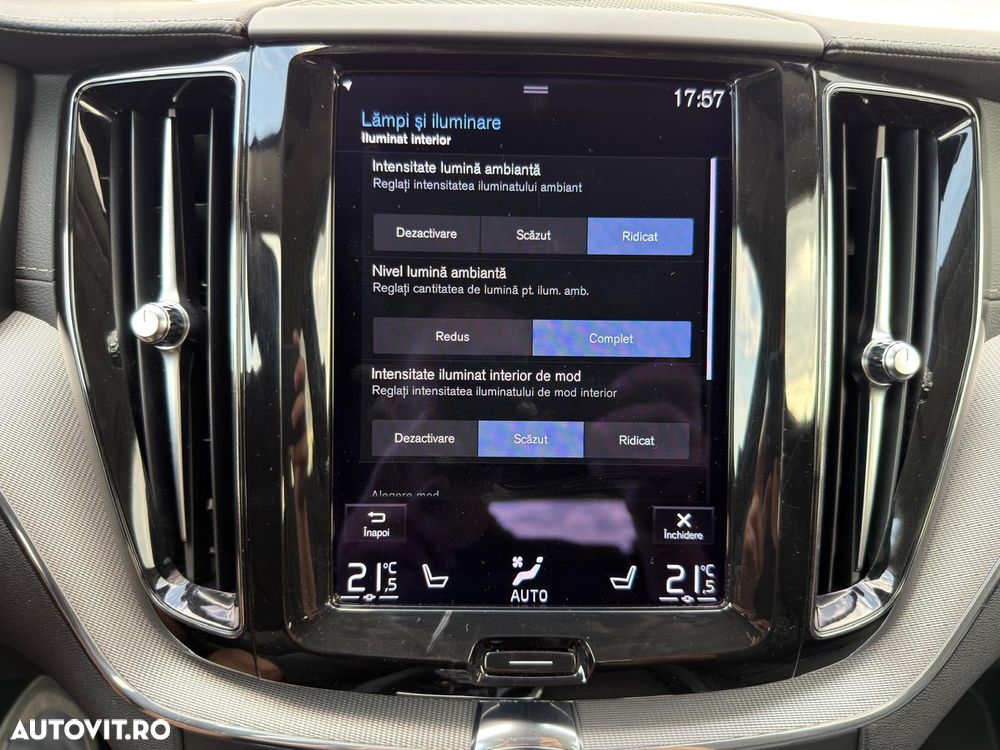 Volvo XC 60 B5 MHEV AT8 AWD Inscription - 26