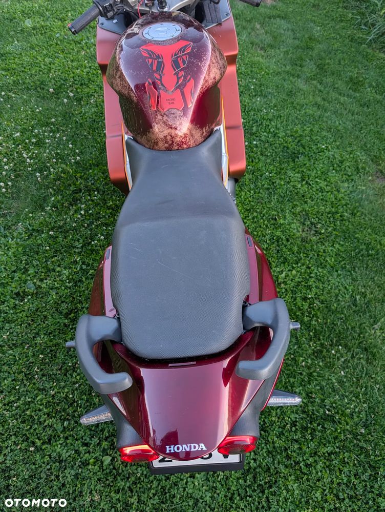 Honda VFR - 6