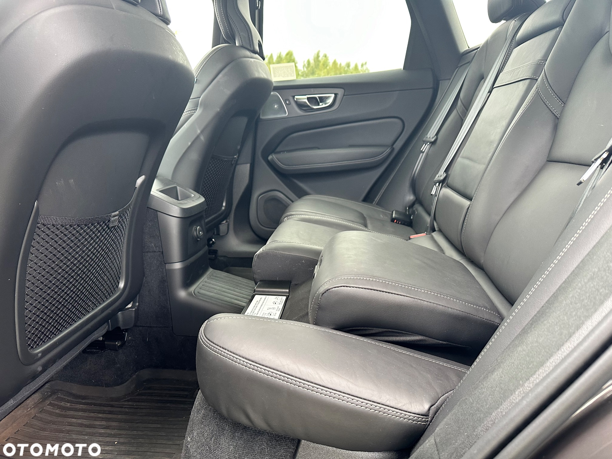 Volvo XC 60 T8 AWD Plug-In Hybrid Inscription Expression - 28