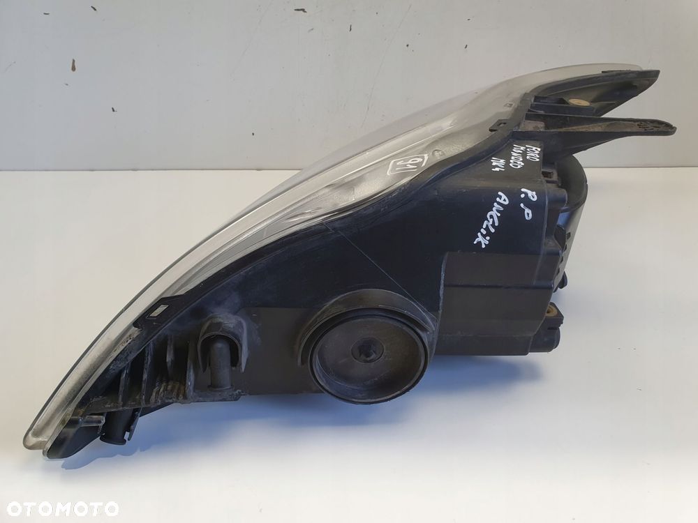 Ford Mondeo IV MK4 07-14r PRZEDNIA PRAWY PRZÓD anglik - 8