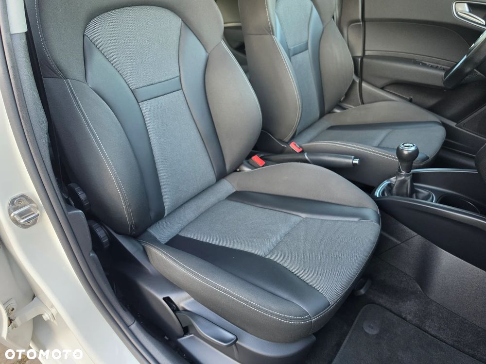 Audi A1 Sportback 1.4 TFSI sport - 38