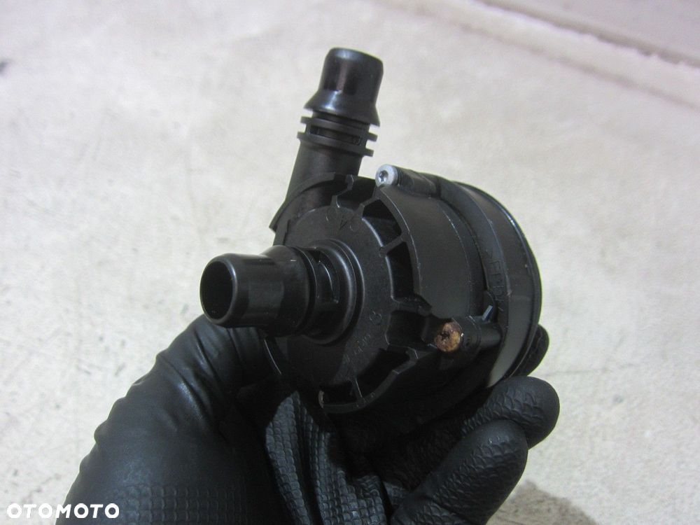 BMW X3 G01 X4 F30 F80 G30 G11 G02 64119147359 6834917 POMPA WODY DODATKOWA - 2