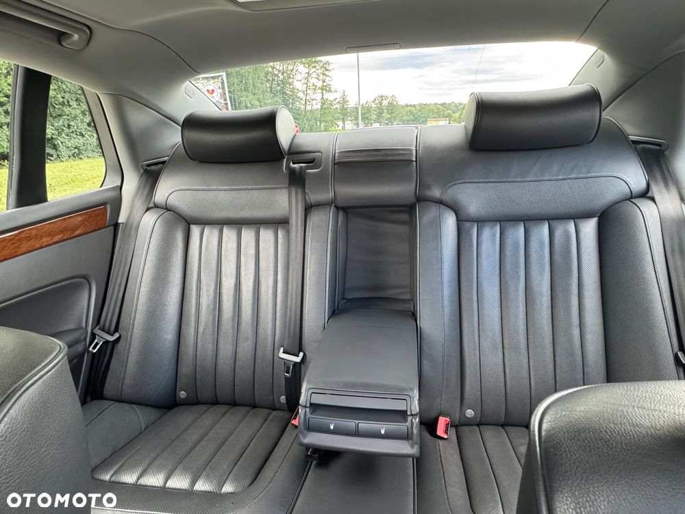 Volkswagen Phaeton 3.0 V6 TDI DPF 4Mot (5os) - 22