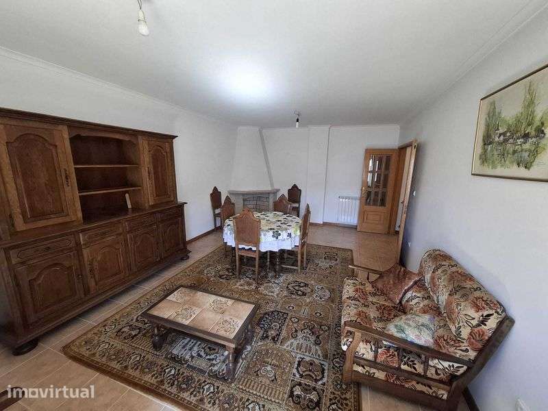 Oportunidade única, apartamento T2 Macieira de Cambra - Grande imagem: 3/11