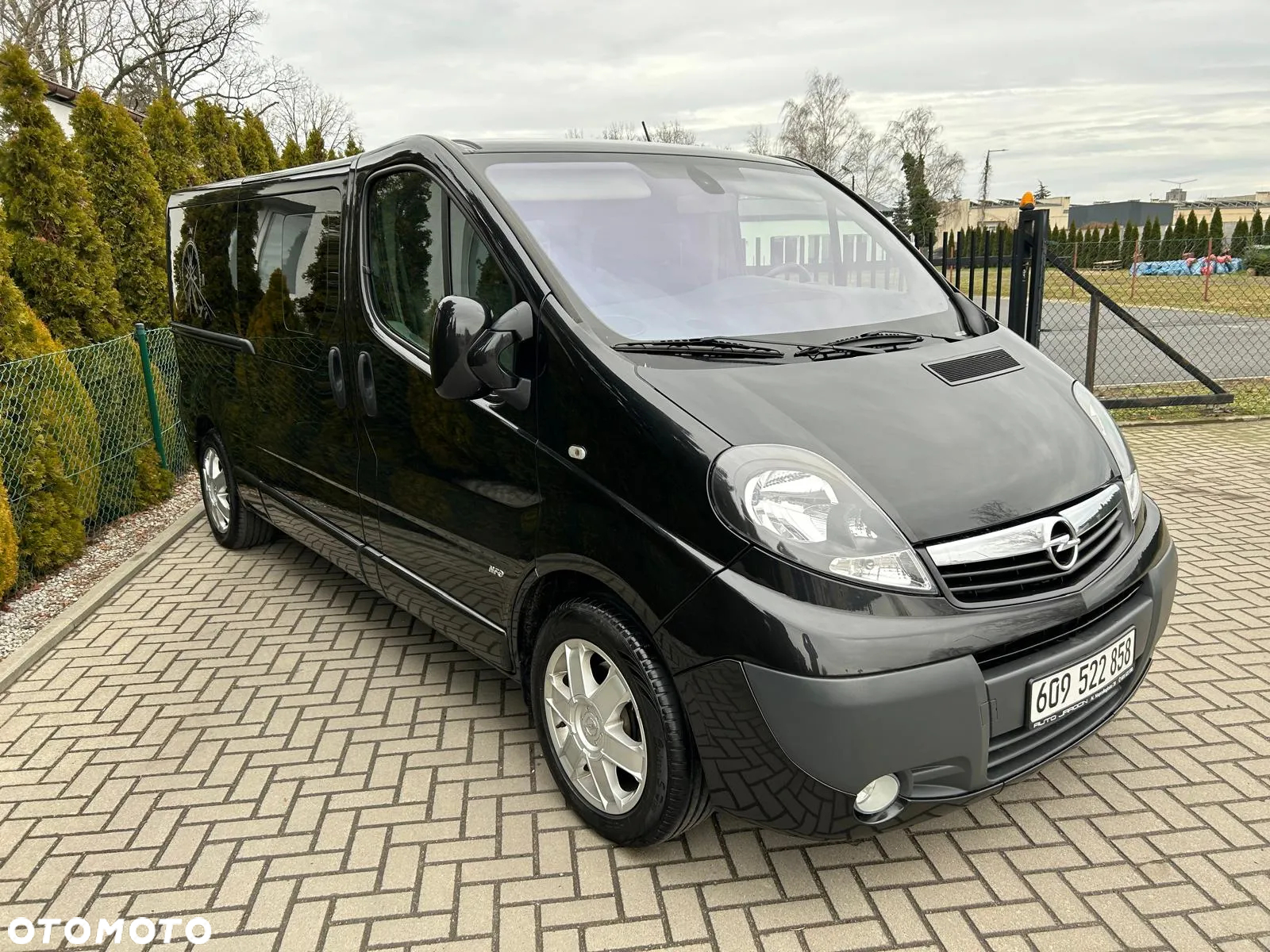 Opel Vivaro 2.5 CDTI L2H1 Life - 30