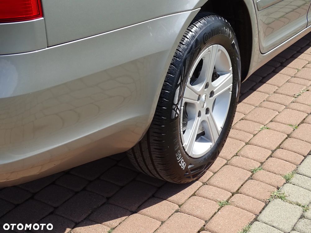 Skoda Octavia 1.4 TSI Ambition - 38
