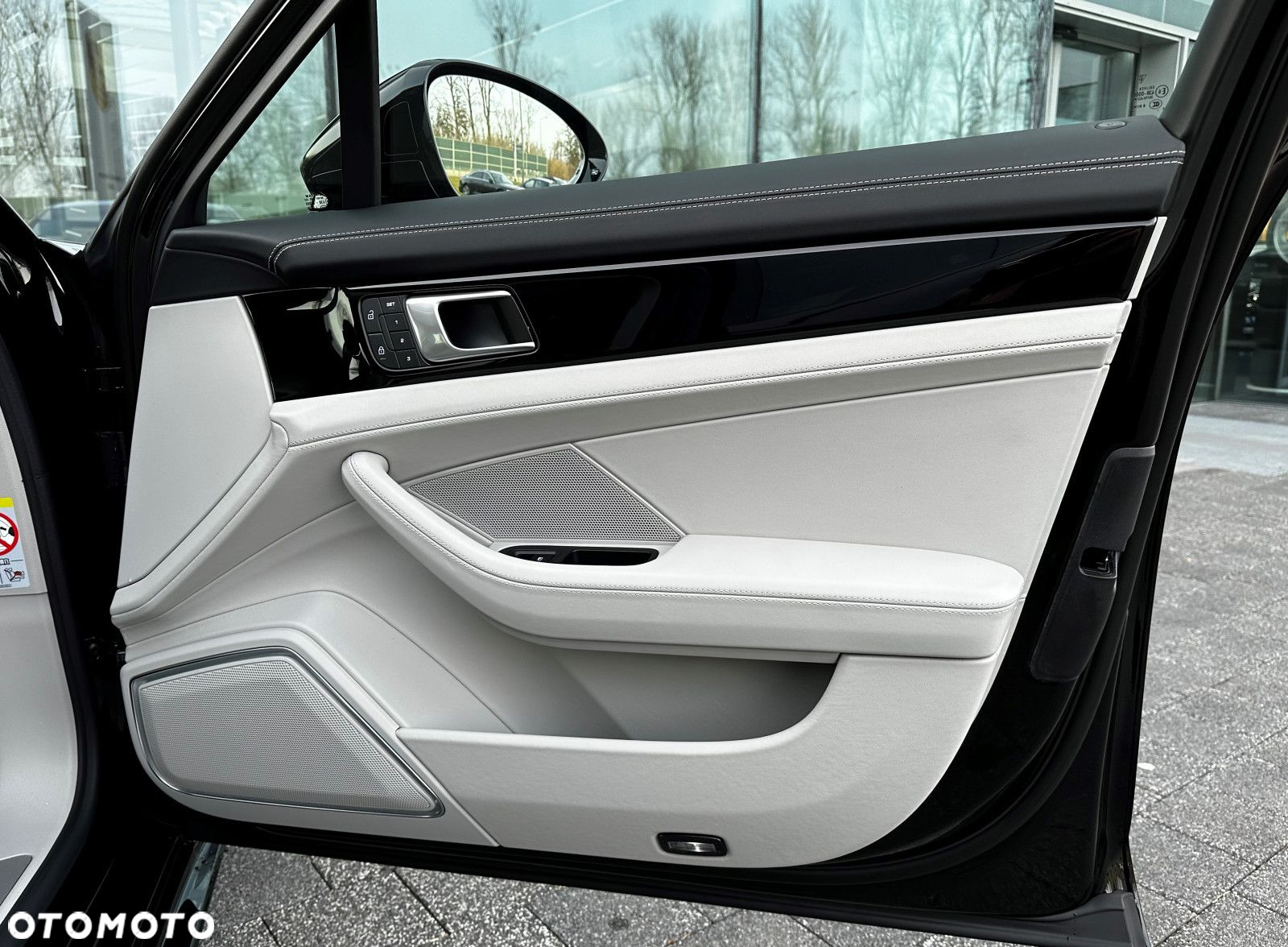 Porsche Panamera - 29