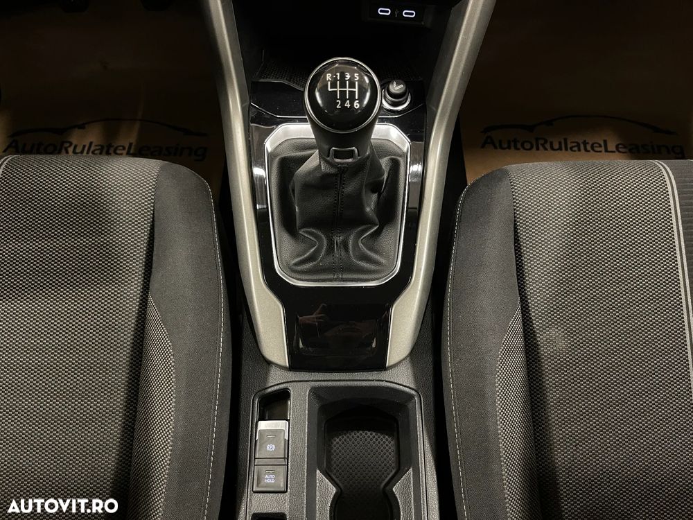 Volkswagen T-Roc 2.0 TDI Design - 25