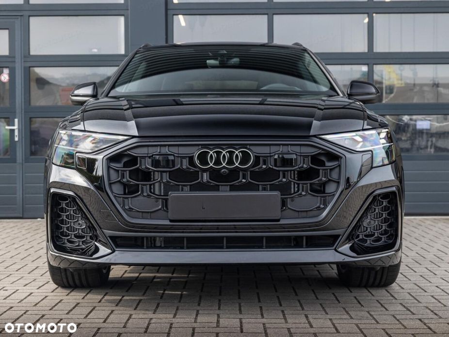 Audi Q8 - 3