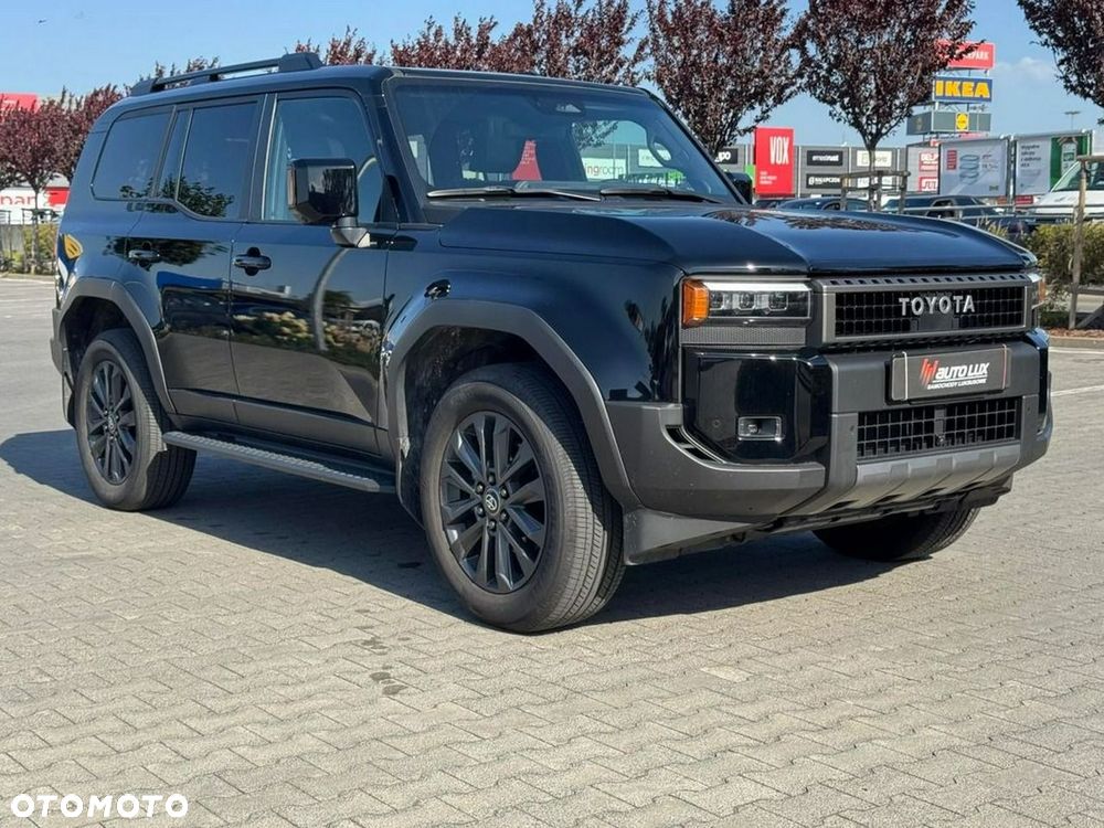 Toyota Land Cruiser - 38