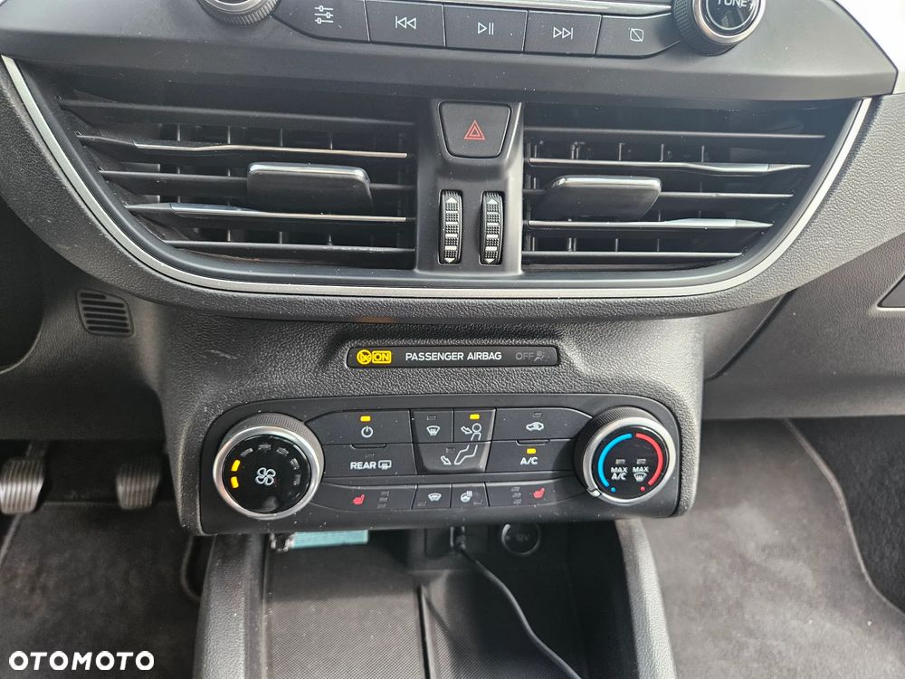 Ford Focus 1.0 EcoBoost STart-Stopp-System ACTIVE - 14