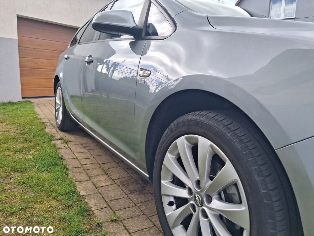 Opel Astra - 10