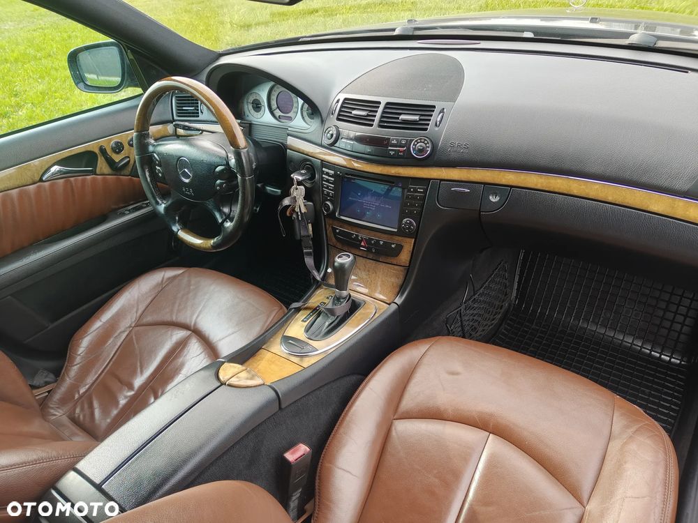Mercedes-Benz Klasa E - 11